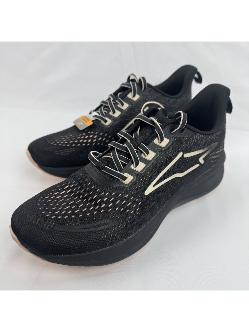 Avia Women's Size 10 Comfort Performance Sneakers. New Without Box